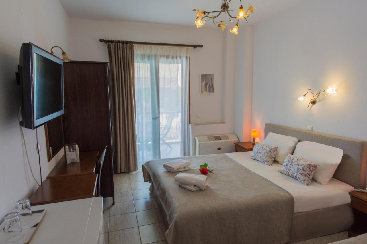 Hotel Bara Neos Marmaras Esterno foto