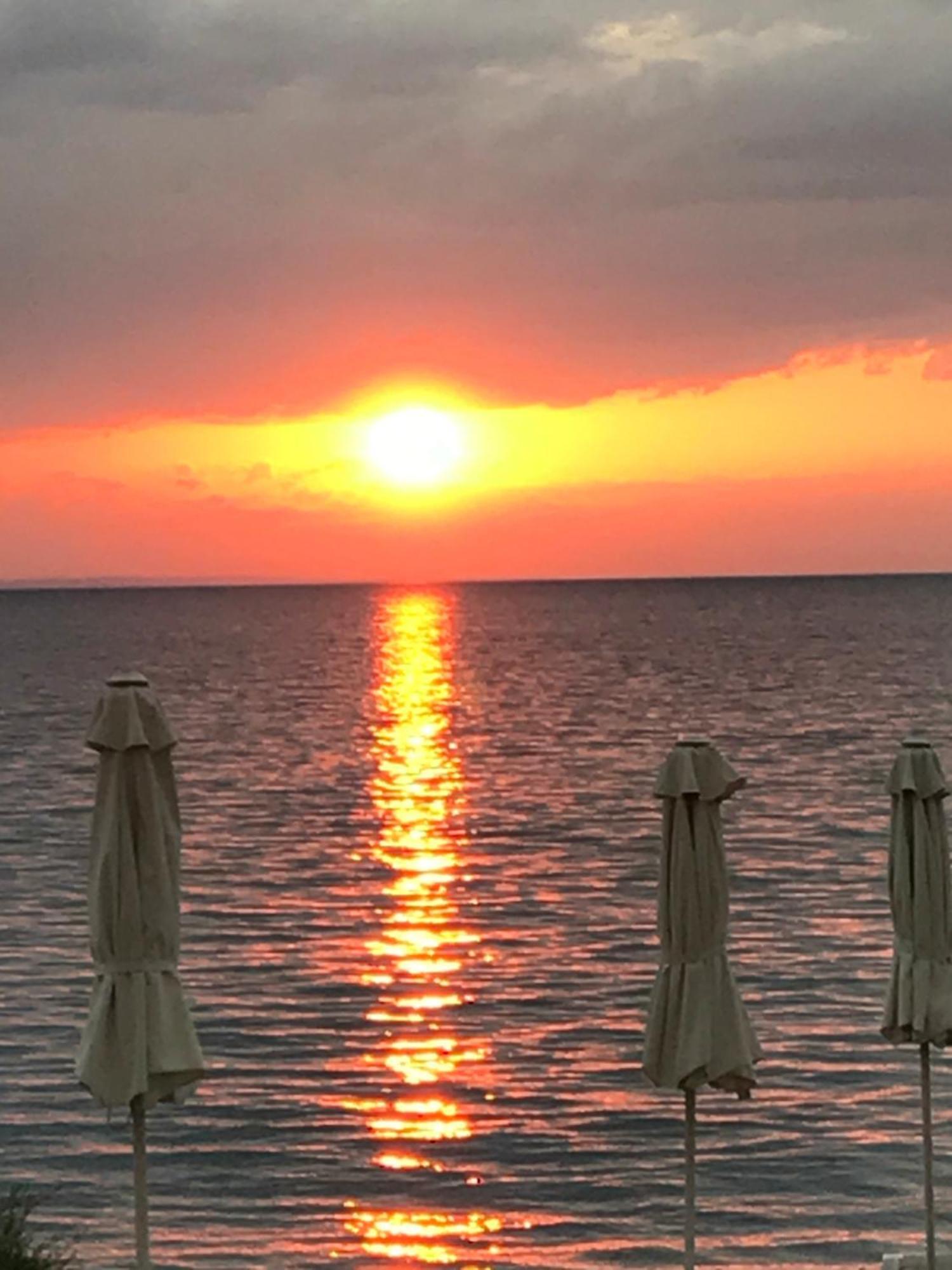 Hotel Bara Neos Marmaras Esterno foto